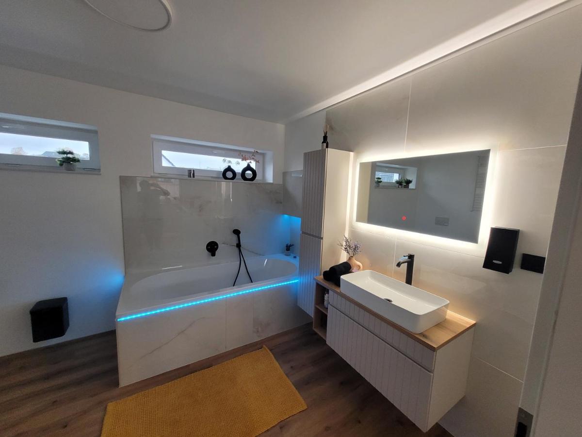 Ferienwohnung Nachtigall 2 Bad Hersfeld Dış mekan fotoğraf
